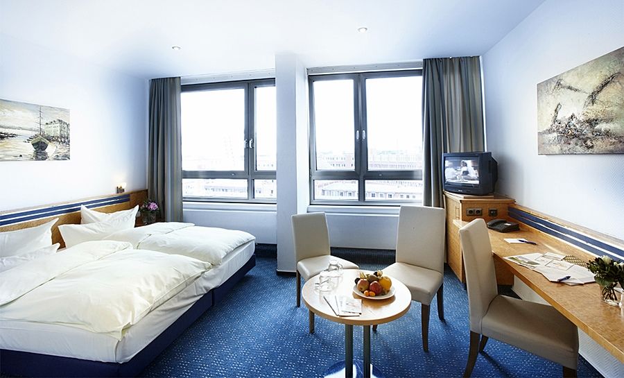 Hotel Astor Kiel By Campanile Luaran gambar